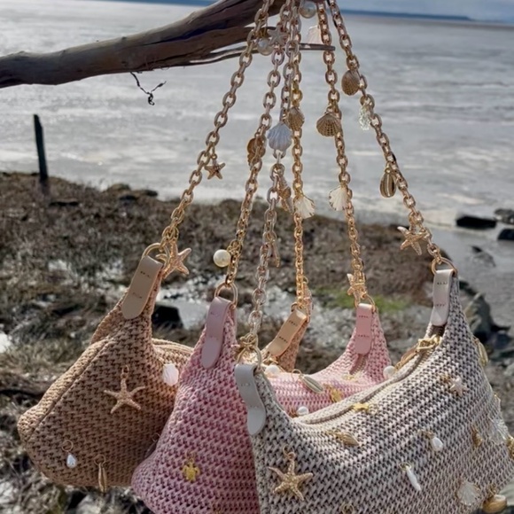 Cute purses - Picture 4 of 7